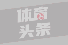 男子穿女装进店盗窃偷走两双黑丝袜